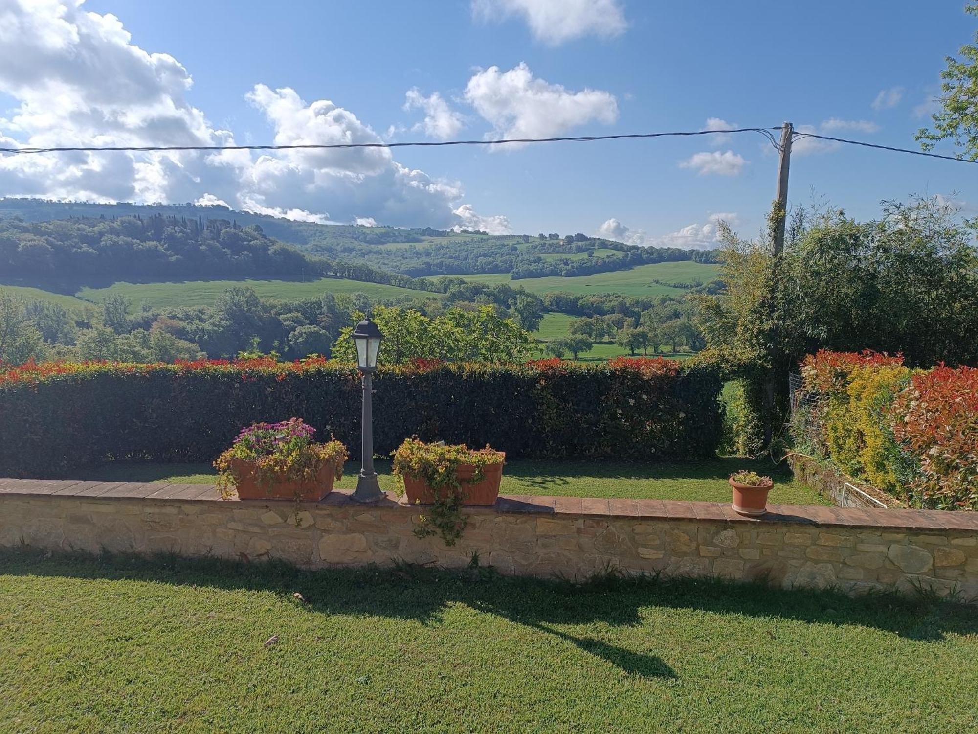 La Piccola Fattoria Villa Todi Exteriör bild
