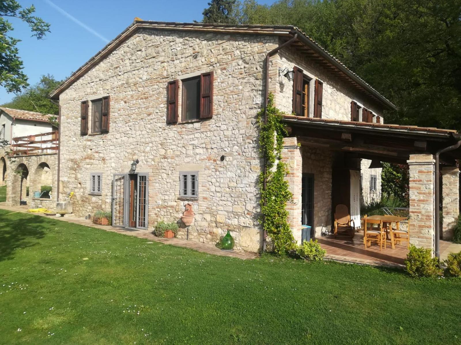 La Piccola Fattoria Villa Todi Exteriör bild