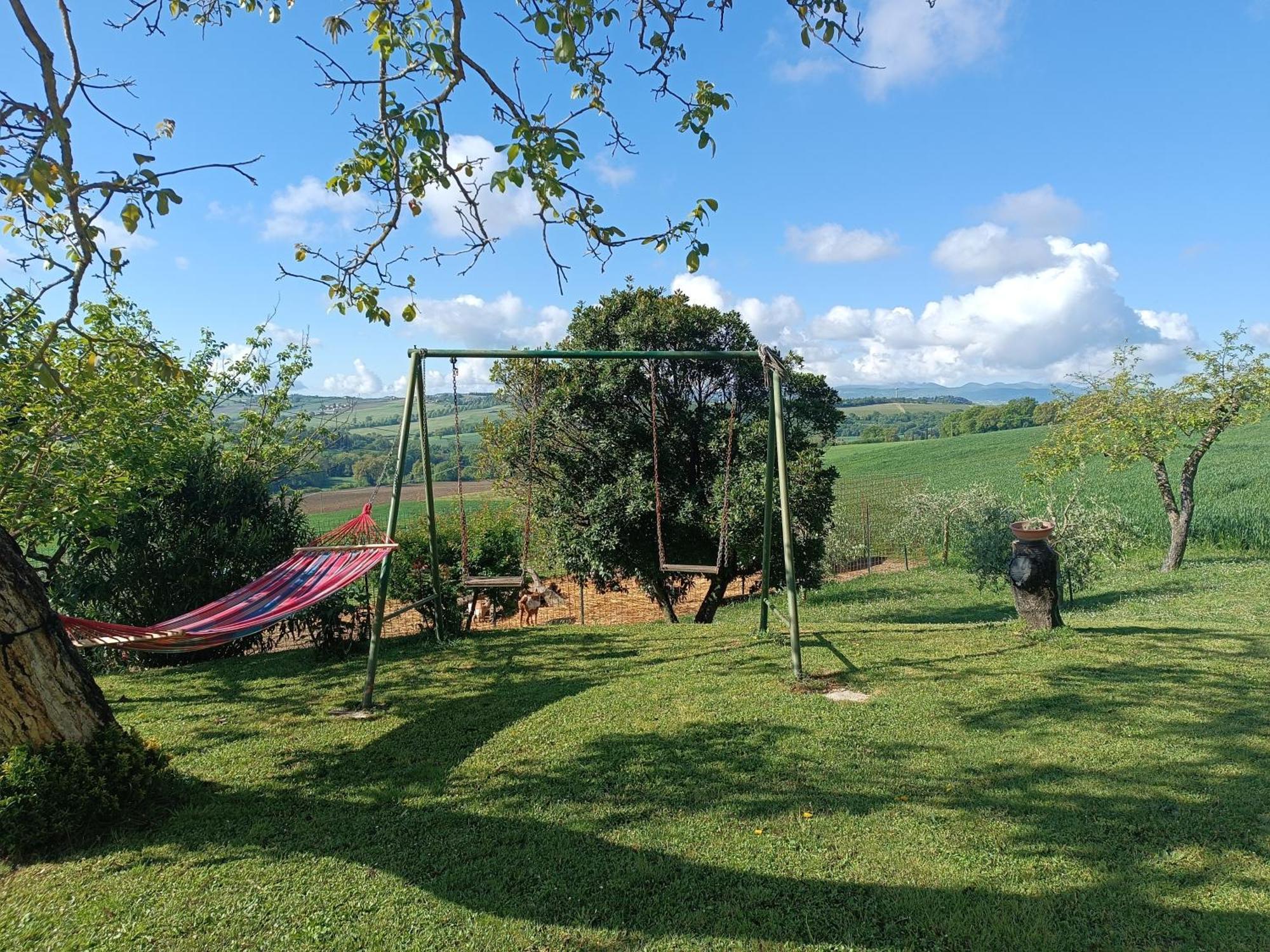 La Piccola Fattoria Villa Todi Exteriör bild