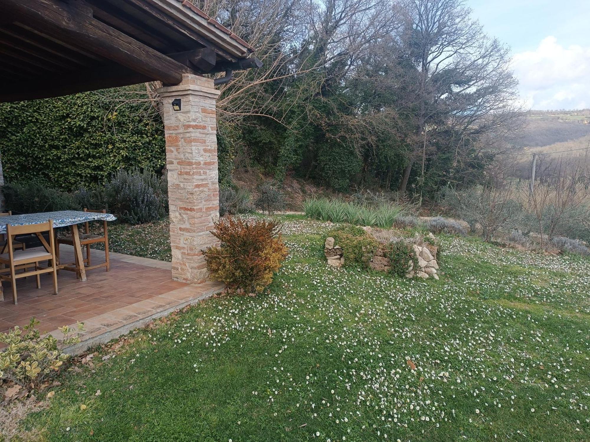 La Piccola Fattoria Villa Todi Exteriör bild
